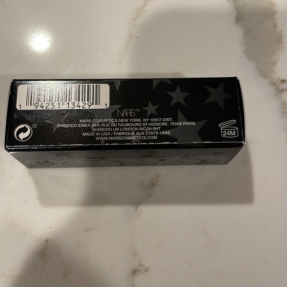 Nars - Picture 2 of 6